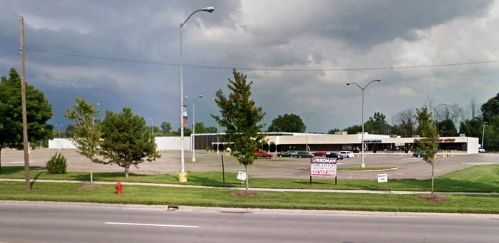 K-Mart (Kmart) - Flat Rock - 27313 Telegraph Rd (newer photo)